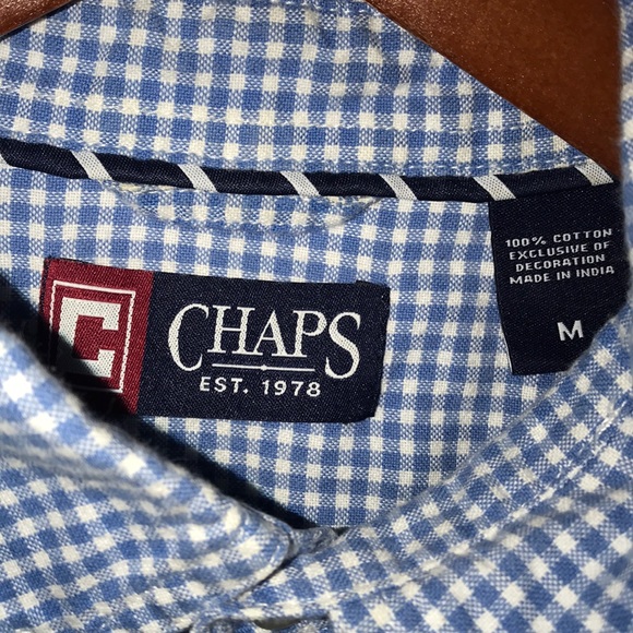 Men’s Button down Chaps size Medium - Picture 2 of 2